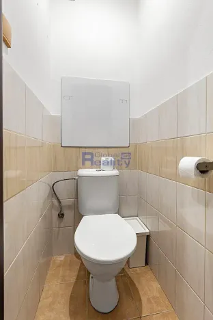 Prodej bytu 3+1, Pardubice, Stavbařů, 64 m2