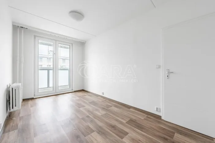 Pronájem bytu 3+kk, Praha - Modřany, Poljanovova, 62 m2