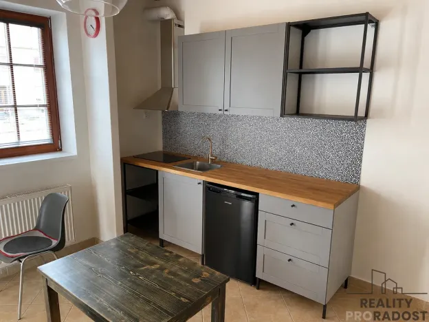 Prodej vícegeneračního domu, Vanovice, 450 m2