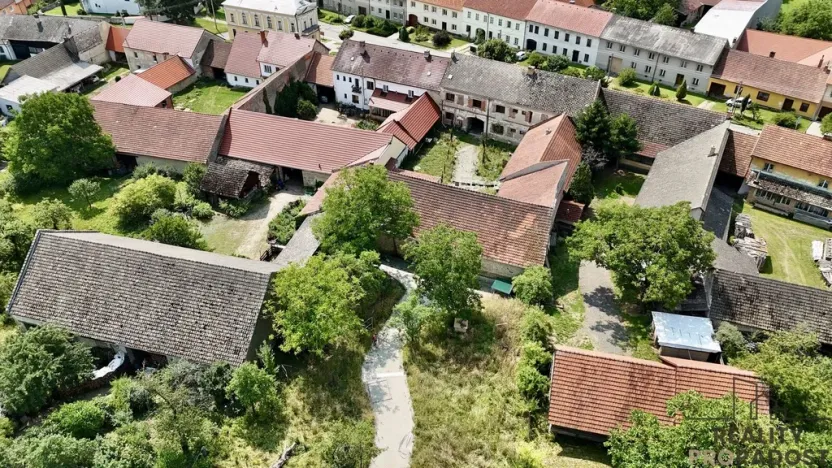 Prodej vícegeneračního domu, Vanovice, 450 m2