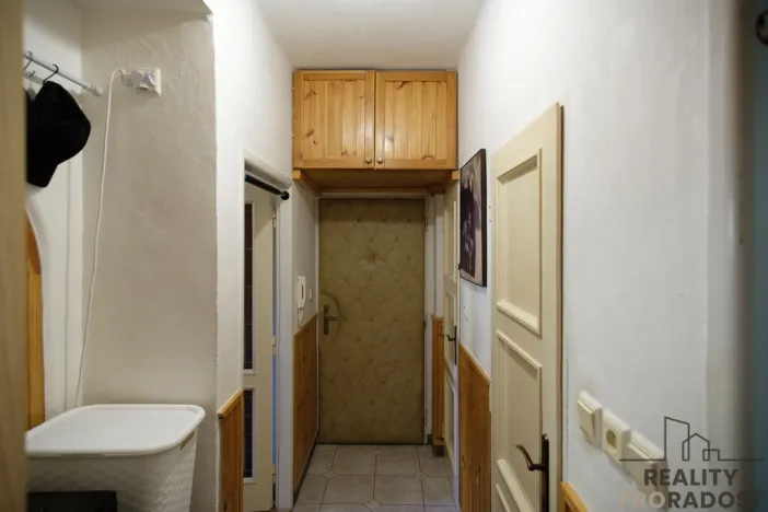 Pronájem bytu 1+1, Olomouc, Na Bystřičce, 31 m2