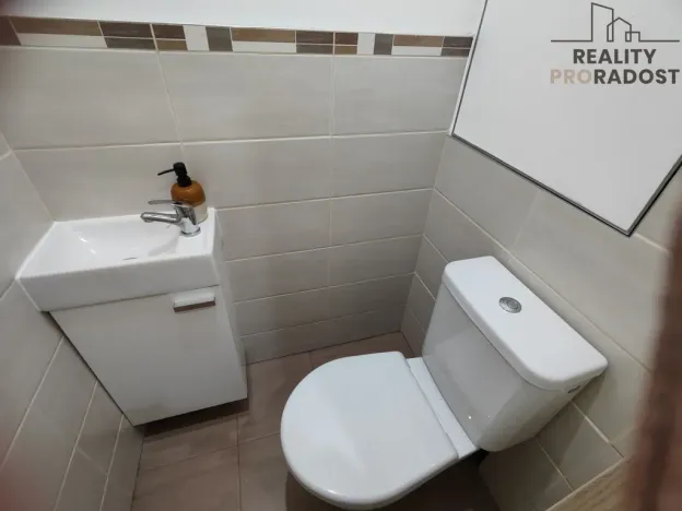 Prodej bytu 2+1, Chomutov, Dřínovská, 62 m2
