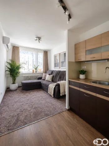 Pronájem bytu 2+kk, Kolín, Březinova, 32 m2