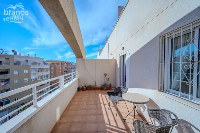 Prodej bytu 3+kk, Torrevieja, Alicante, Španělsko, 51 m2