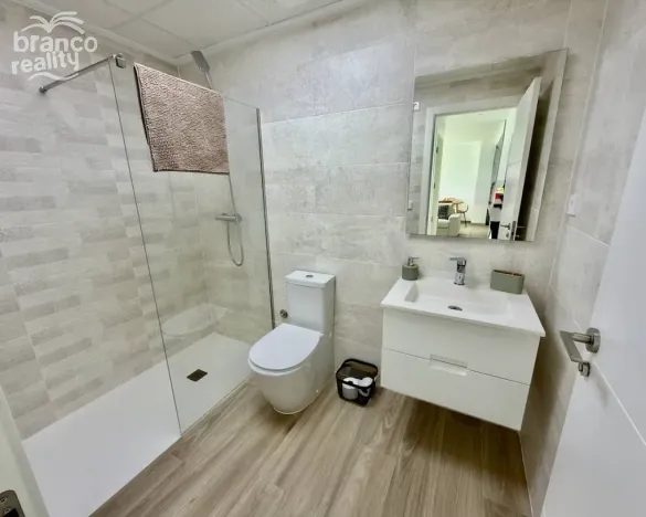 Prodej bytu 4+kk, Vista Bella Golf, Alicante, Španělsko, 90 m2