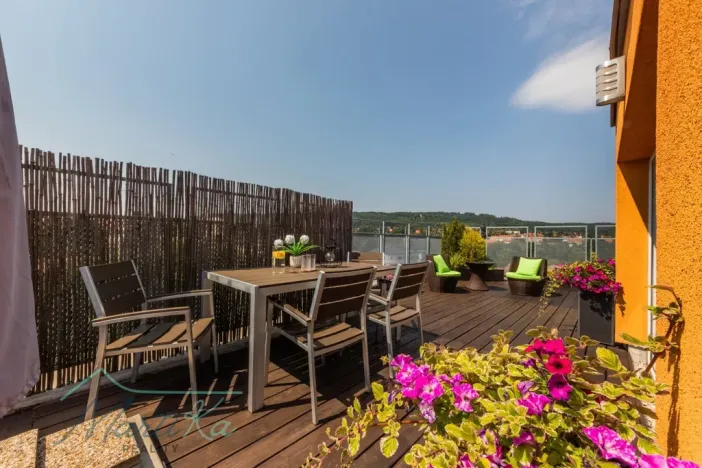 Prodej bytu 4+kk, Mníšek pod Brdy, Rymáňská, 94 m2