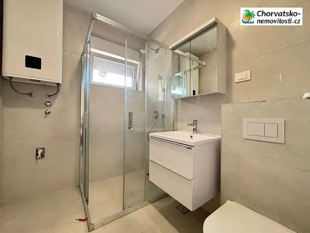 Prodej bytu 3+kk, Novalja, Chorvatsko, 74 m2