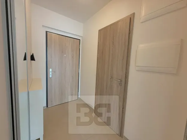 Pronájem bytu 2+kk, Praha - Hlubočepy, Novotného, 47 m2