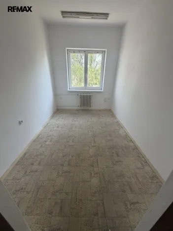 Pronájem kanceláře, Bystřice nad Pernštejnem, Průmyslová, 200 m2
