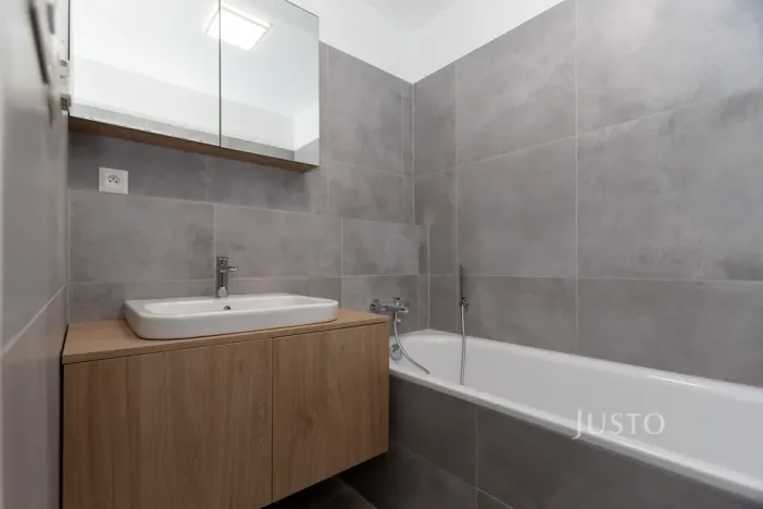 Pronájem bytu 2+kk, Frýdek-Místek - Frýdek, Nové Dvory-Podhůří, 54 m2