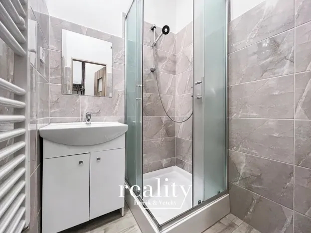 Pronájem bytu 2+kk, Znojmo, Na Rejdišti, 38 m2