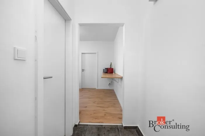Pronájem bytu 1+1, Ostrava - Mariánské Hory, Cottonové, 37 m2