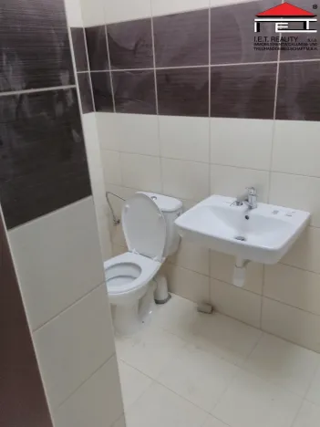 Pronájem výrobních prostor, Ostrava, U Řeky, 880 m2