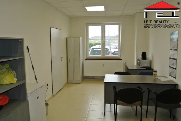 Pronájem výrobních prostor, Ostrava, U Řeky, 880 m2