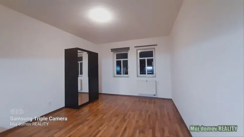 Pronájem bytu 1+kk, Praha - Vysočany, Freyova, 22 m2