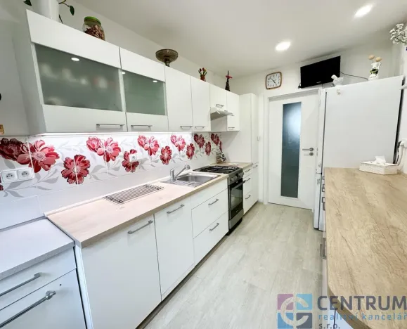 Prodej rodinného domu, Tanvald - Šumburk nad Desnou, Na Balkáně, 210 m2