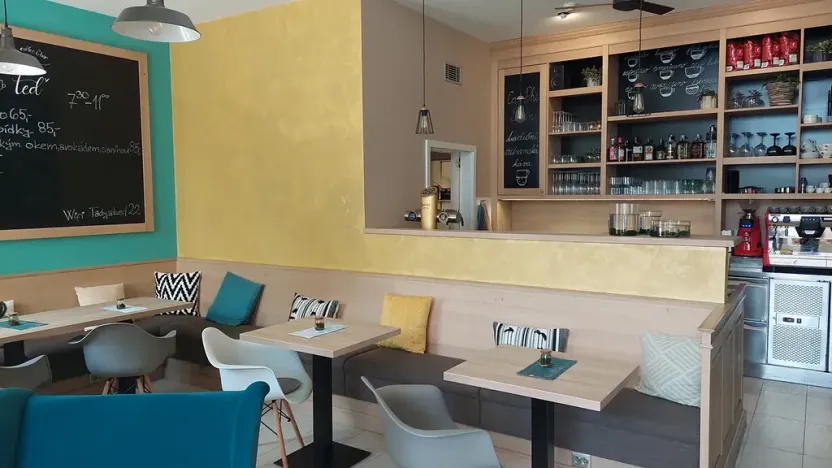 Pronájem komerční nemovitosti, Pardubice, třída Míru, 53 m2