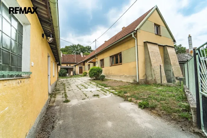 Prodej rodinného domu, Sedlčany - Třebnice, 105 m2