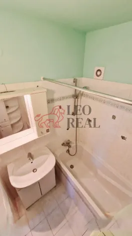 Pronájem bytu 3+1, Veselí nad Moravou, náměstí Míru, 73 m2