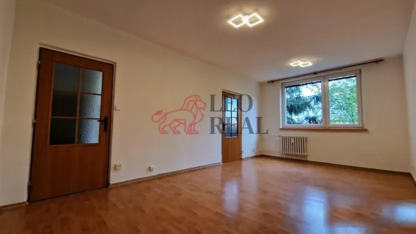 Pronájem bytu 3+1, Veselí nad Moravou, náměstí Míru, 73 m2