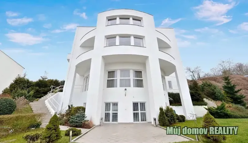 Pronájem vily, Praha - Smíchov, Nový Zlíchov, 801 m2