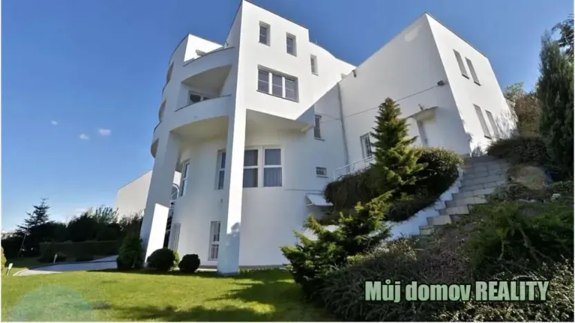Pronájem vily, Praha - Smíchov, Nový Zlíchov, 801 m2