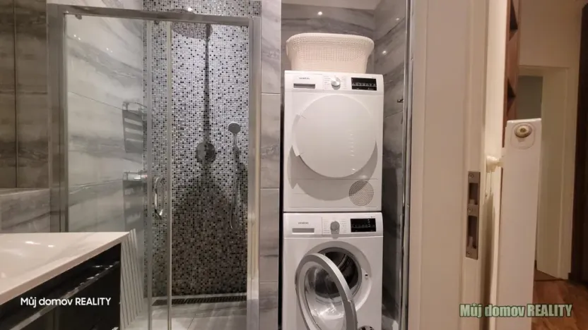 Pronájem bytu 3+kk, Praha - Vršovice, Bulharská, 55 m2