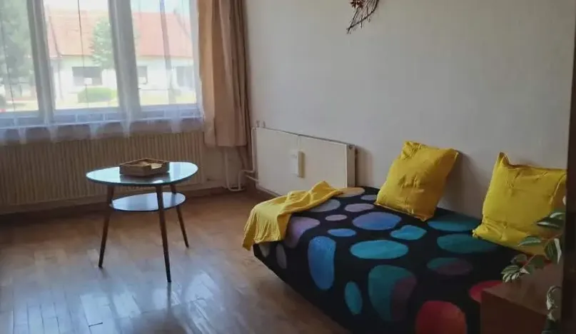 Prodej rodinného domu, Ivaň, 350 m2