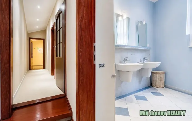 Pronájem vily, Praha - Písnice, 1300 m2