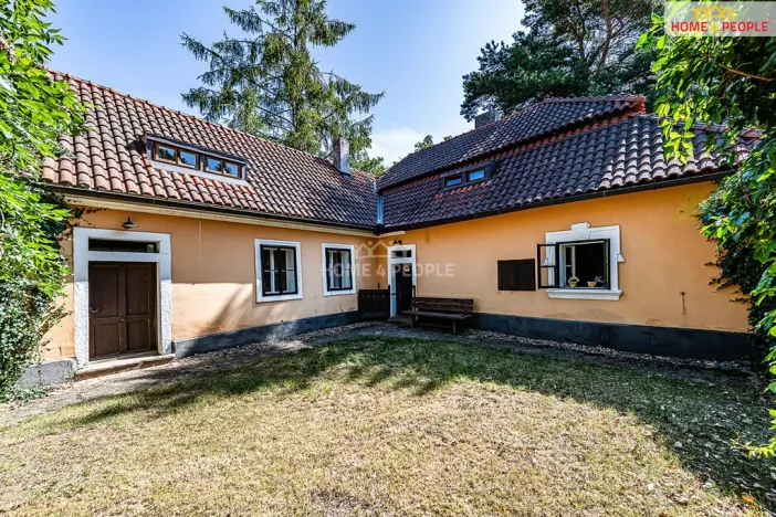Prodej rodinného domu, Vysoký Chlumec, 190 m2