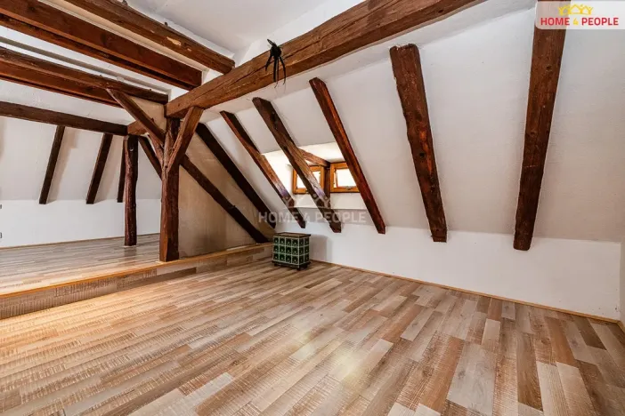 Prodej rodinného domu, Vysoký Chlumec, 190 m2