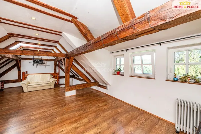 Prodej rodinného domu, Vysoký Chlumec, 190 m2