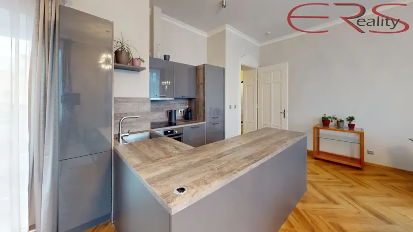 Pronájem bytu 2+kk, Jablonec nad Nisou, Komenského, 54 m2
