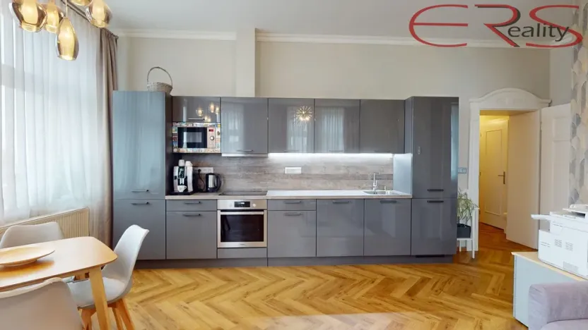 Pronájem bytu 2+kk, Jablonec nad Nisou, Komenského, 51 m2
