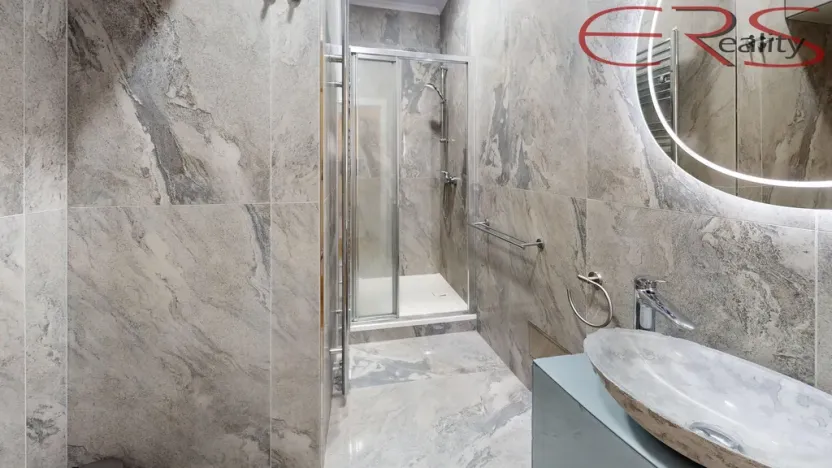 Pronájem bytu 2+kk, Jablonec nad Nisou, Komenského, 51 m2