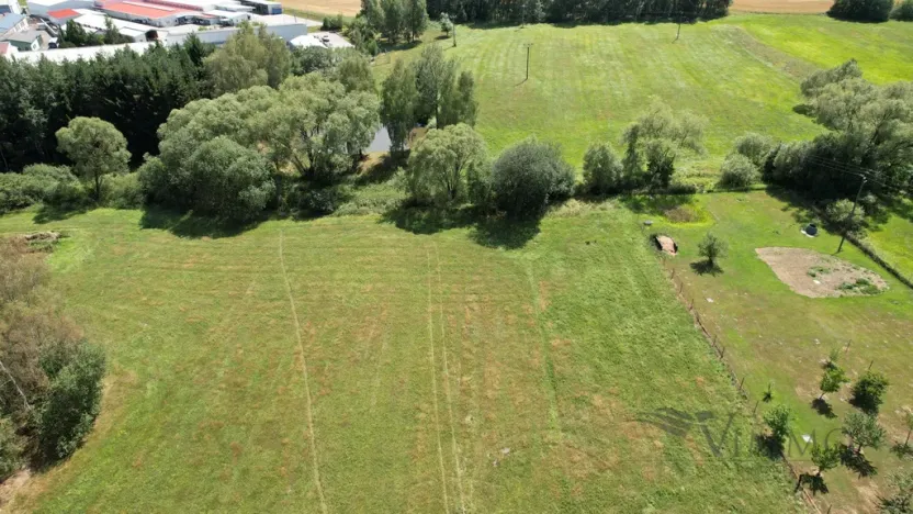 Prodej pozemku pro bydlení, Střítež - Kaplice-nádraží, 2410 m2
