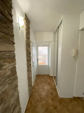 Pronájem bytu 1+1, České Budějovice - České Budějovice 6, Brožíkova, 38 m2