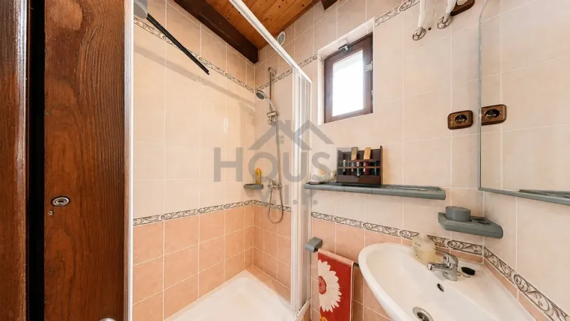 Prodej chalupy, Kněževes, 50 m2