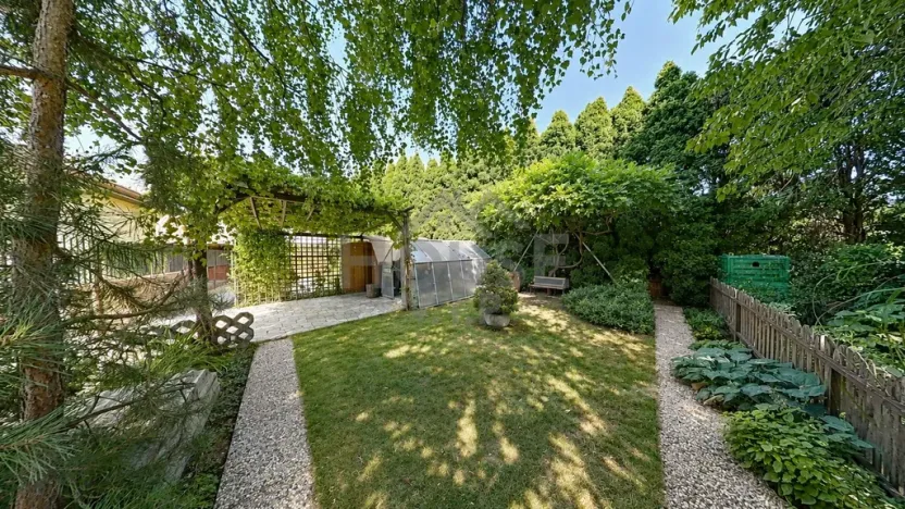 Prodej chalupy, Kněževes, 50 m2