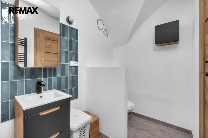 Prodej rodinného domu, Šonov, 237 m2