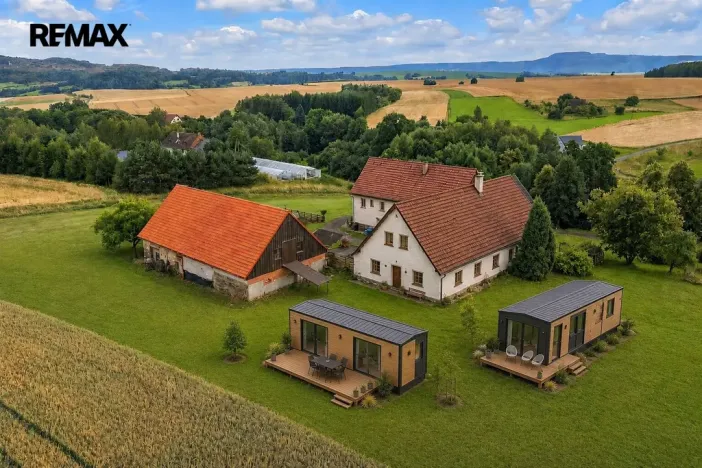 Prodej rodinného domu, Šonov, 237 m2