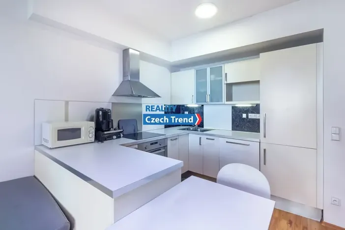 Prodej bytu 2+kk, Olomouc, Družební, 46 m2