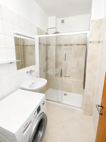 Prodej bytu 3+1, Karlovy Vary, Raisova, 110 m2