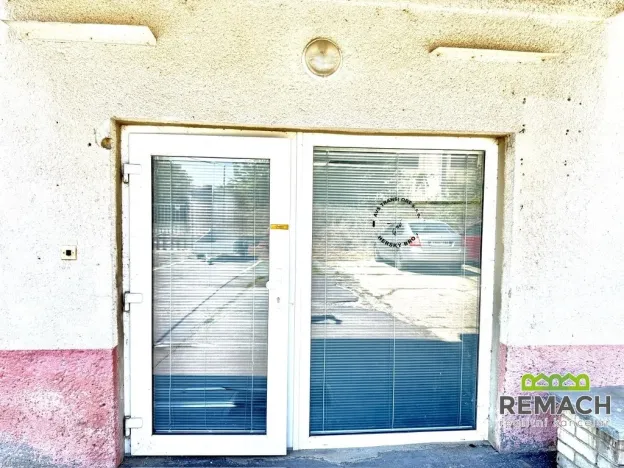 Pronájem kanceláře, Staré Město, Zlechovská, 15 m2