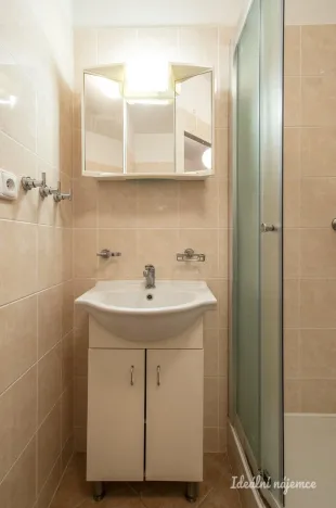 Pronájem bytu 3+kk, Praha - Hostivař, Libkovská, 70 m2