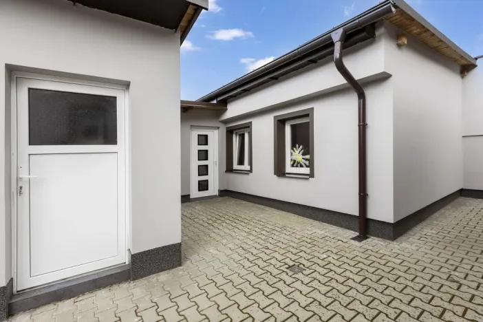 Prodej rodinného domu, Pardubice - Svítkov, 8. května, 135 m2
