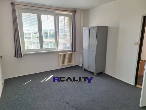 Pronájem bytu 1+1, Podbořany, Sídliště Míru, 37 m2
