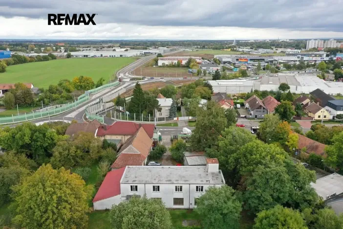 Pronájem kanceláře, Pardubice, Bohdanečská, 186 m2