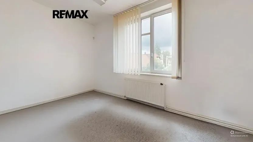Pronájem kanceláře, Pardubice, Bohdanečská, 186 m2