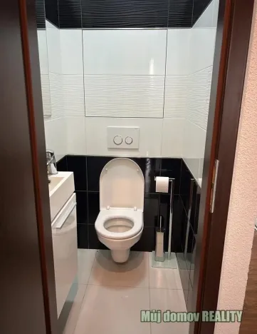 Pronájem bytu 3+1, Praha - Zličín, Tasovská, 72 m2